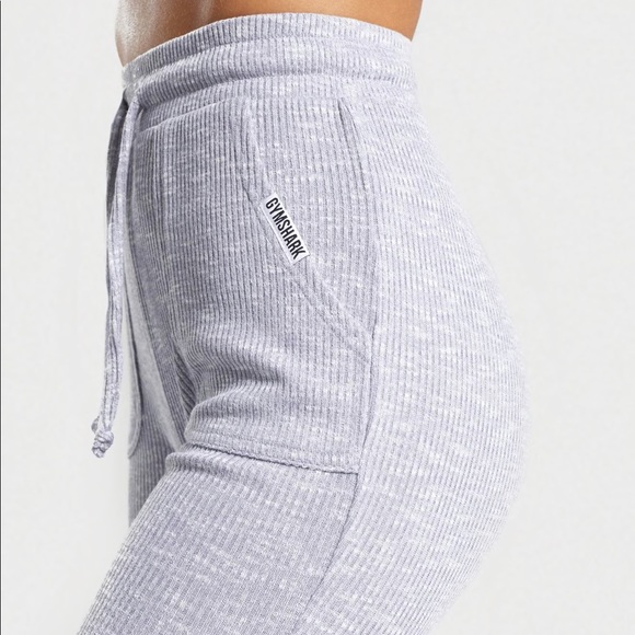 Gymshark Pants - GYMSHARK SLOUNGE LEGGINGS